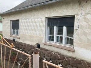 Aba - Ház süllyedés megállítás